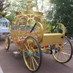 Pumpkin Carriage Manufacturer - Custom Gold Sculptured Electric Carriage