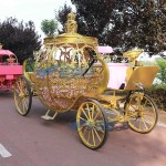 Pumpkin Carriage Manufacturer - Custom Gold Sculptured Electric Carriage
