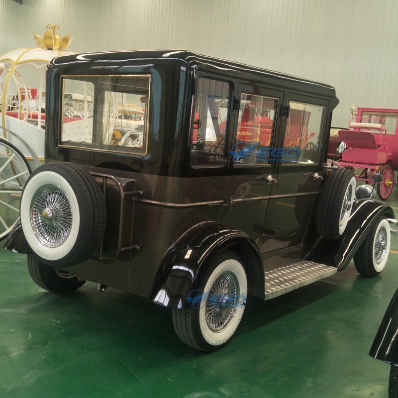 Retro Sightseeing Car Manufacturer - Electric Vintage Classic Car