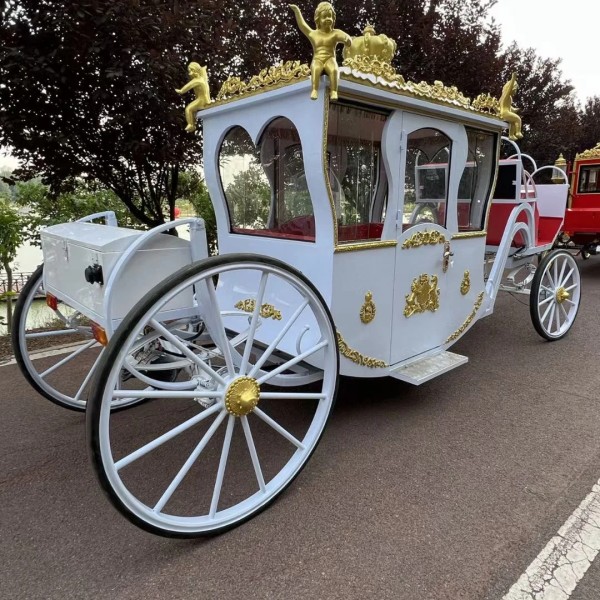 Horse Trailer Manufacturer - OEM Custom Special Transport