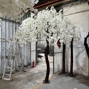 Cherry Blossom Tree Factory - Custom 10ft Sakura Tree