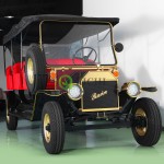 Electric Car Manufacturer - 3 Rows with Doors Customized