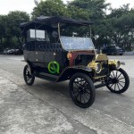 Electric Classic Car Manufacturer - 5 Seater Roof Bluetooth