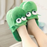 Slippers Factory - Non-Slip Crocodile Plush Slippers