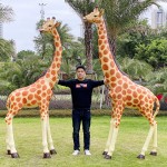 Animal Sculpture Factory - Life Size Giraffe Garden Statue