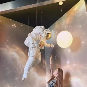 Hotel Decoration Factory - Spaceman Ceiling Astronaut Sculpture