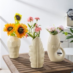 Leaf Vase Factory - Fish Shape Flower Arrangement