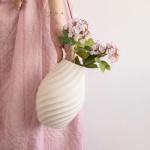 Embossed Vase Manufacturer - Threaded Living Room Decor