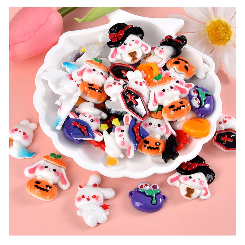 Broom Charms Manufacturer - OEM Custom Pumpkin Flatback Resin