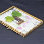 Desktop Frame Manufacturer - Gold Glass Picture Frame