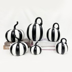 Pumpkin Statue Manufacturer - Checker Art Halloween Decor