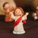 Farmhouse Nativity Factory - Polyresin Holy Family Decor