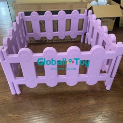 Plastic Fence Factory - Big White Outdoor Fence Gate