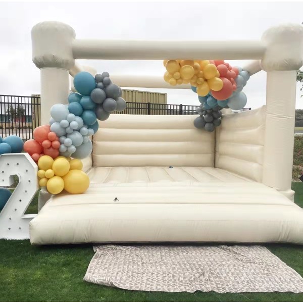 Inflatable Castle Manufacturer - Customized Bouncy Castle for Hire