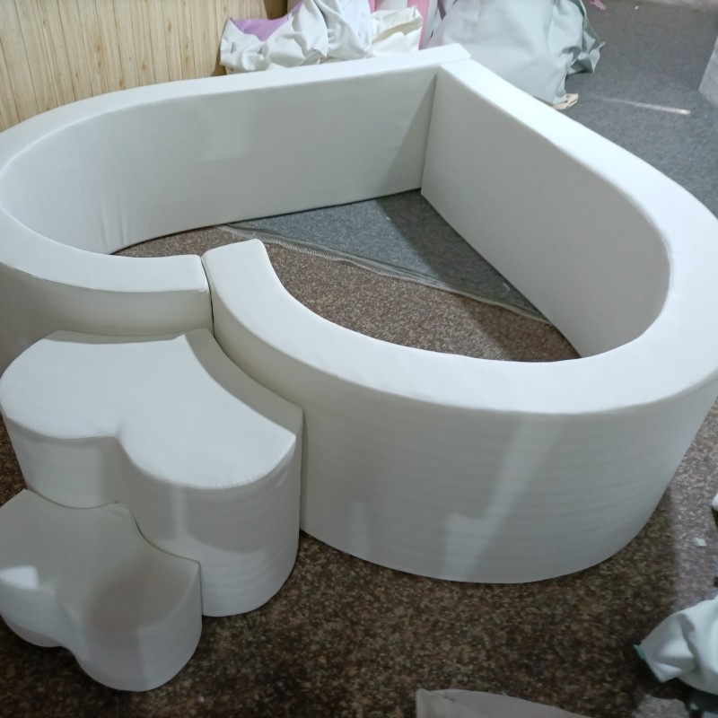 Ball Pits Factory - Customization Heart Shape Indoor Playground Pool