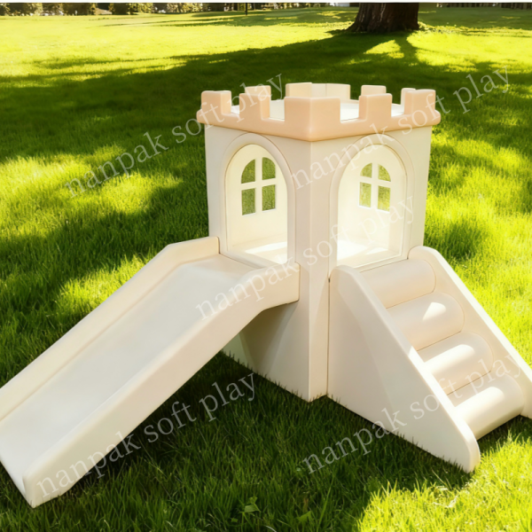 Playground Equipment Factory - Castle Set with Slide for Party Rental