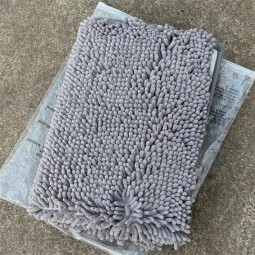 Bathroom Mat Manufacturer - Latest Chenille Water-absorbing Fluffy
