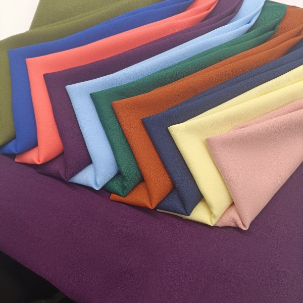 Moss Fabric Factory - 120gsm Lightweight Como Crepe