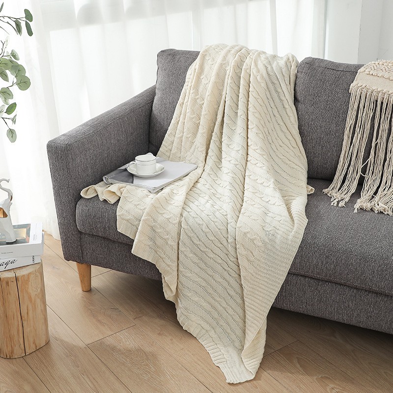 Blanket Supplier - 100% Acrylic Luxury Knitted Throw