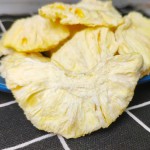 Freeze Dried Pineapple Manufacturer - Chunks Snack