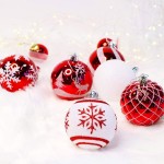 Christmas Decoration Painted Snowflake Ornament 6CM Plastic Ball Hanging Decor Festive Atmosphere Holiday Accent