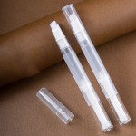 Plastic Lip Gloss Manufacturer - Squeeze Tube