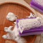OEM Natural Vegan Loofah Soap Bar Olive Oil Lavender Oil Nourishes Antioxidant Gently Exfoliates Skin Care Loofah Bar Soap