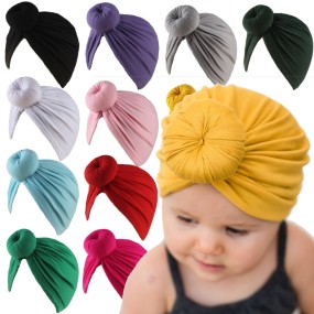 Newborn Set Factory - Knitted Mittens Caps