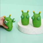 PVC Toys Supplier - Hot Sale Green Squeeze Eye Pop Bug