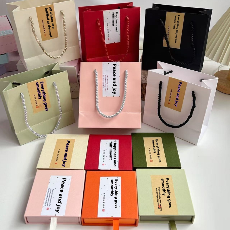 Clothing Shop Paper Bag Manufacturer - Custom Jewelry Packaging Box with Rope Gift