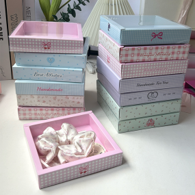 Hair Ties Box Manufacturer - Custom Foldable Transparent Window Gift Packaging