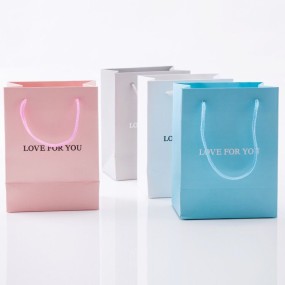 Gift Paper Bags Manufacturer - Custom Wedding Advertising Bag