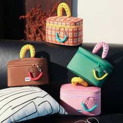 Toiletry Bag Factory - Cartoon Velcro Partitioned Travel