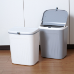 Hanging Trash Can Manufacturer - Large-capacity Wall-mounted