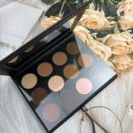 Eyeshadow Palette Factory - Customize Private Label Custom Logo Pallets No Labels