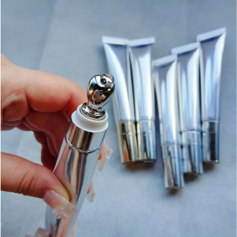 Lip Treatment Manufacturer - High Quality Vegan Lip Volumizer Moisturizing Shining