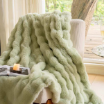 Rabbit Fur Blanket Supplier - Wholesale Luxury Cozy