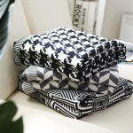 Cotton Throw Factory - Natural Soft Geometric