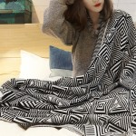 Cotton Throw Factory - Natural Soft Geometric