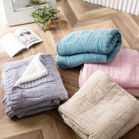 Plush Blanket Manufacturer - Wholesale Super Soft