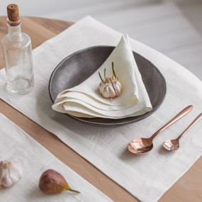 Cloth Napkins Manufacturer - Custom 100% Linen Embroidered