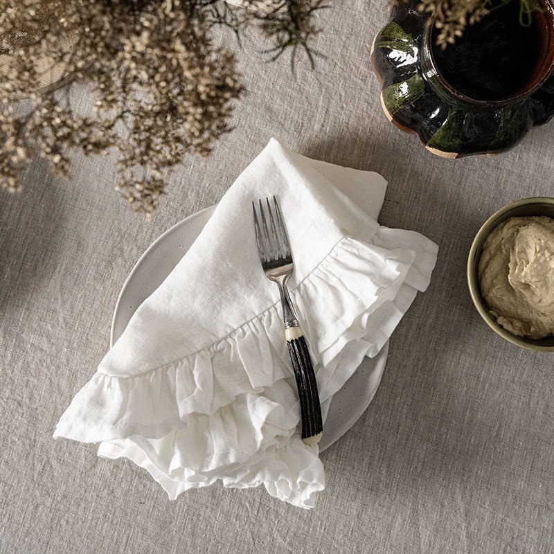 Linen Napkins Factory - White Ruffle Edge Customised