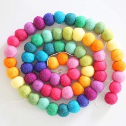 Felt Ball Manufacturer - Rainbow Pom Pom Garland