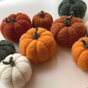 Felt Toy Manufacturer - Custom Halloween Pumpkin