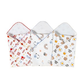 Baby Swaddling Blanket Manufacturer - Newborn Holding Animal Cartoon