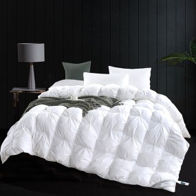 Goose Down Comforter Manufacturer - Lightweight Quilted Bed Linen