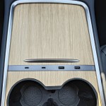 Car Charger Factory - 27W PD Tesla Model Y Hub