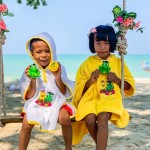 Hooded Poncho Supplier - Custom Knitted Baby Clothing