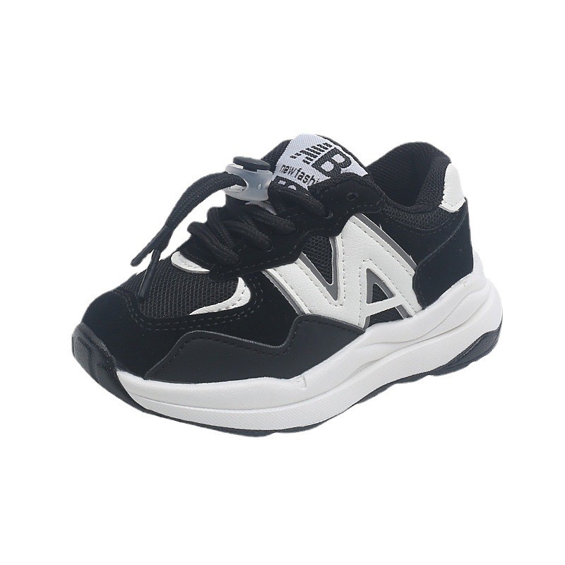 Children Sport Shoes Supplier - Lightweight Mesh Design
