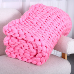 Throw Blanket Supplier - Wholesale Handmade Thick Knit